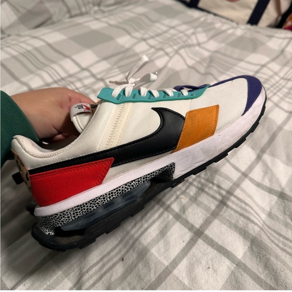 Nike Air Max Pre-Day SE women’s